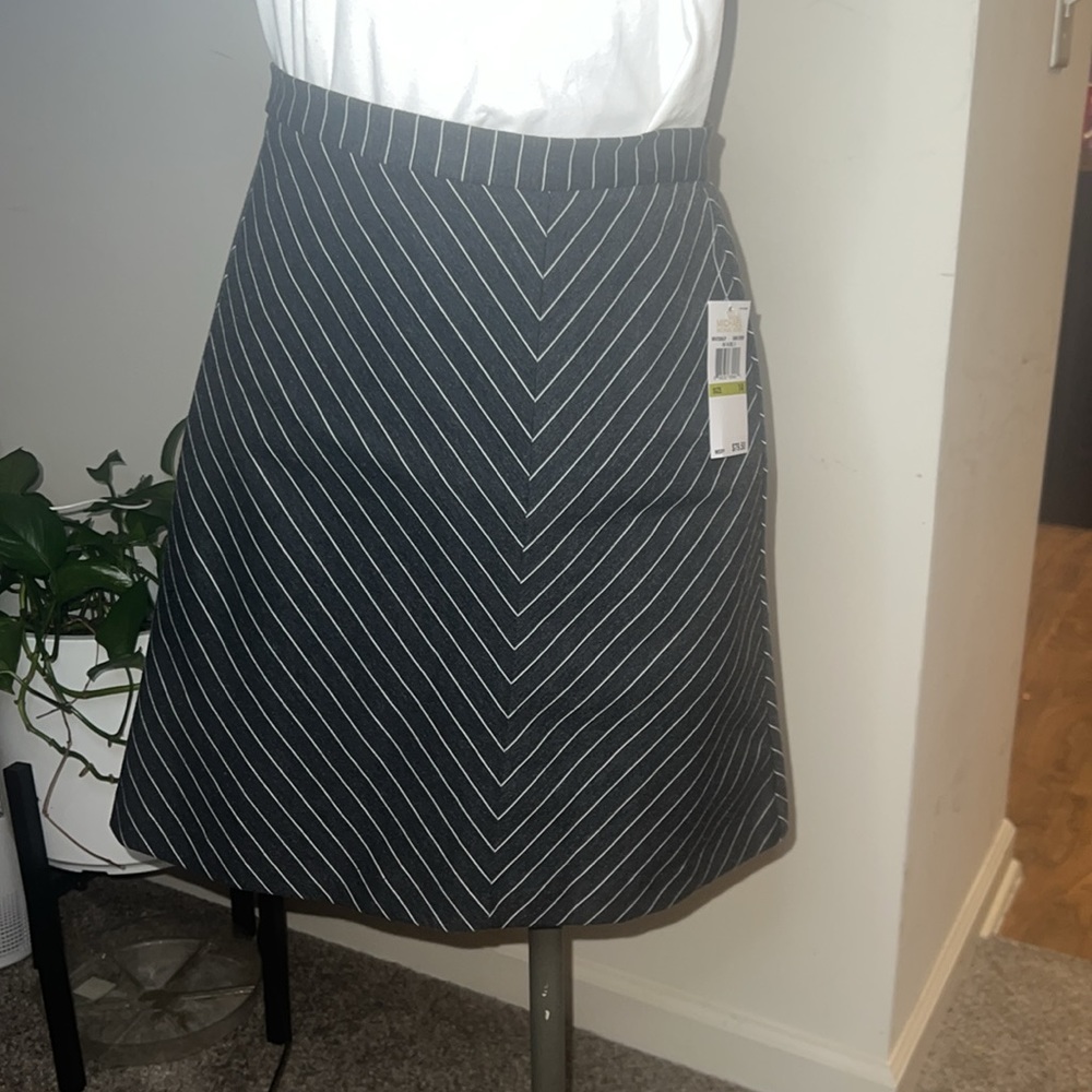 🔥Michael Kors Mini A line Skirt Size 14🔥